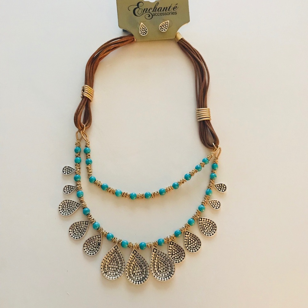 Necklace Set SALE!!